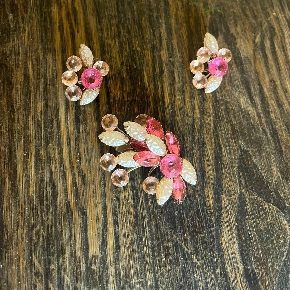 Vintage pink white ab clear rhinestone brooch, earrings set